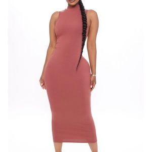 Fashion Nova Ribbed Midi Dress